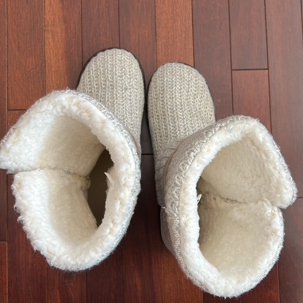 Essentials By Muk Luks Boots - Picture 3 of 7